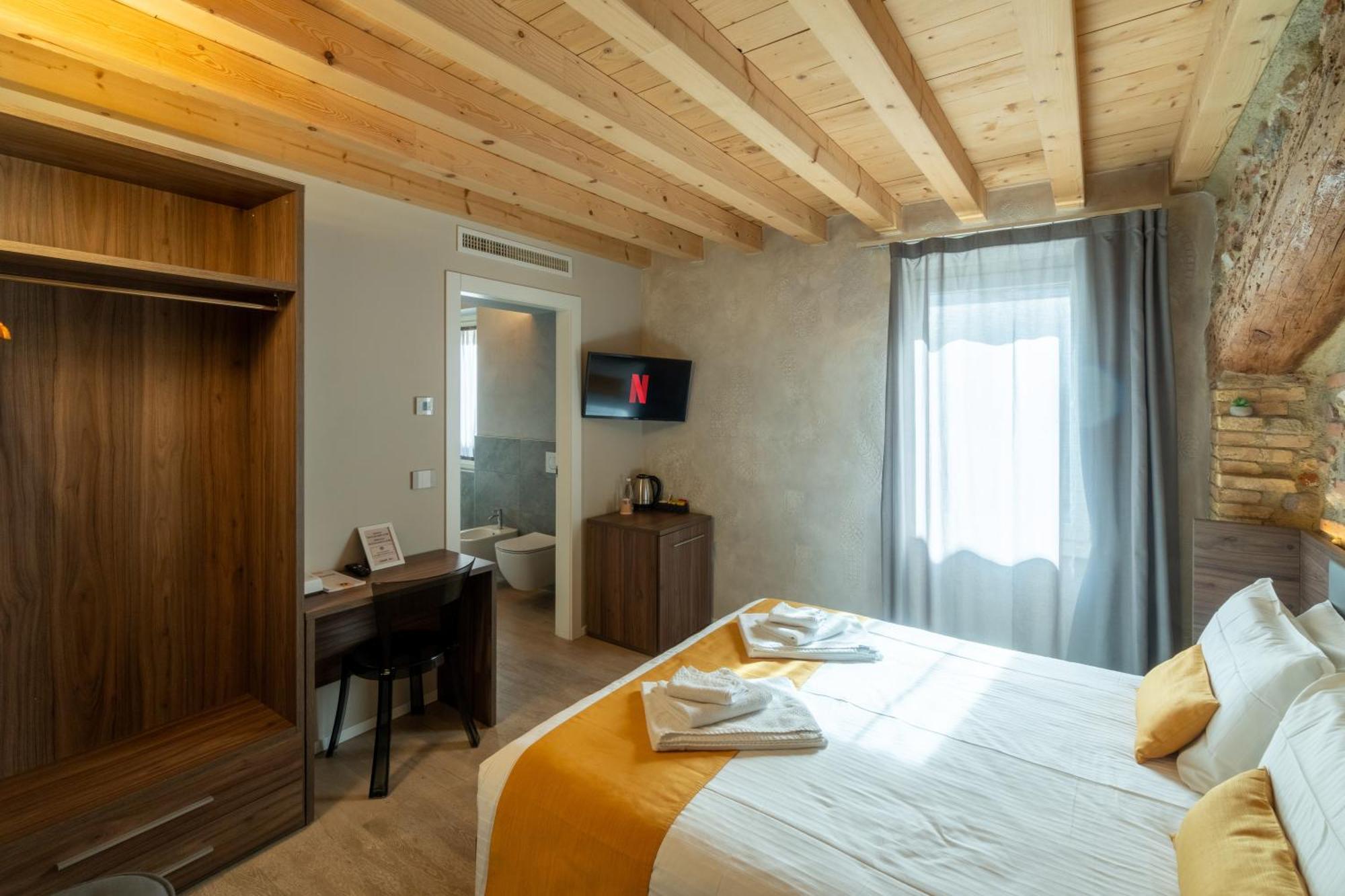 فندق La Casa In Paese بسكييرا ديل غاردا المظهر الخارجي الصورة